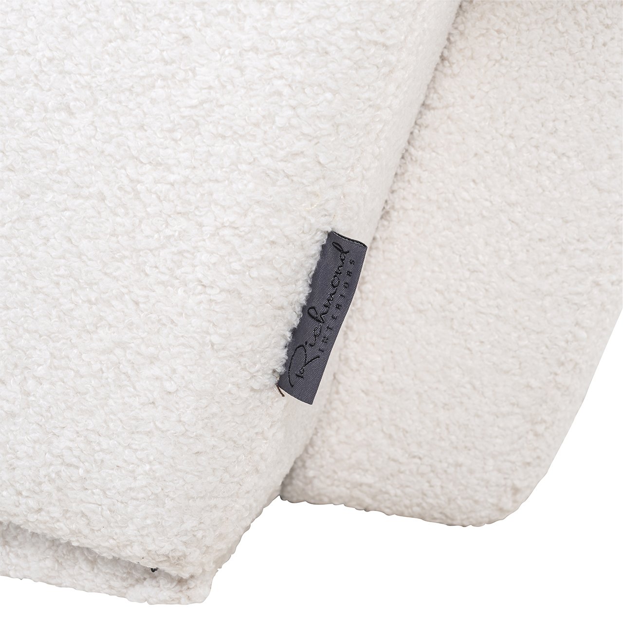 Sessel Casey white furry fire retardant (Himalaya 900 white furry)