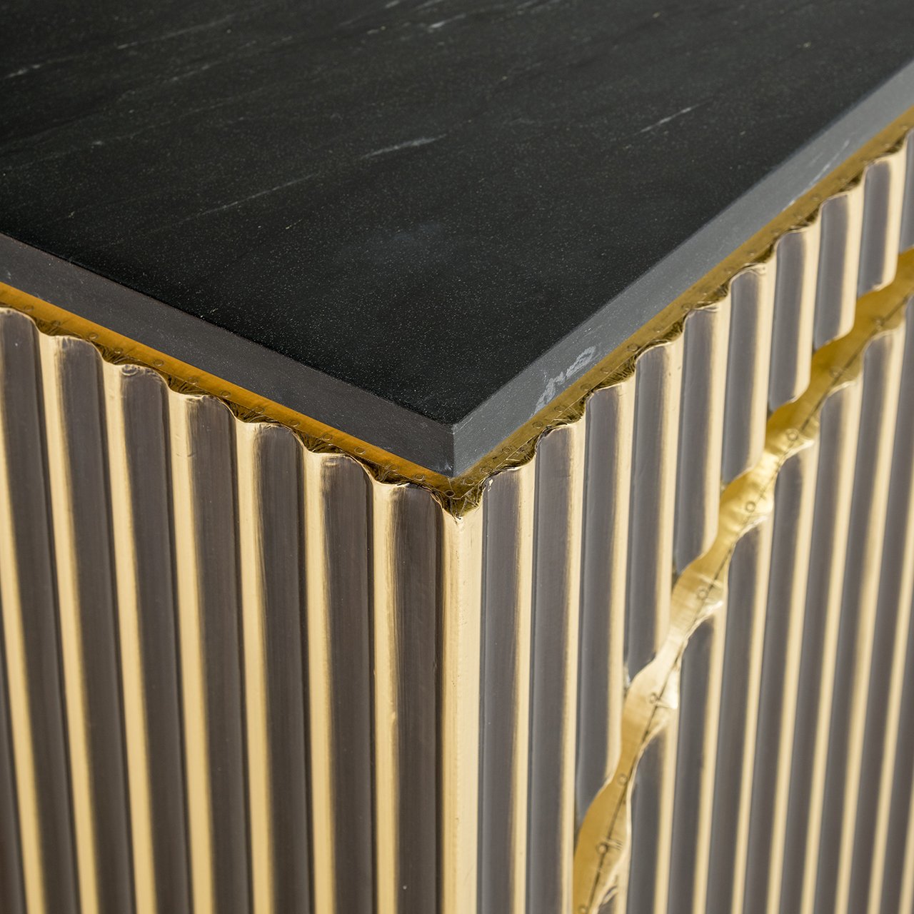 Sideboard Les Arcs 3-türig (Brushed Gold)